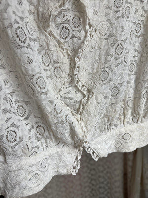 1930s Lace White Blouse Puff Sleeves