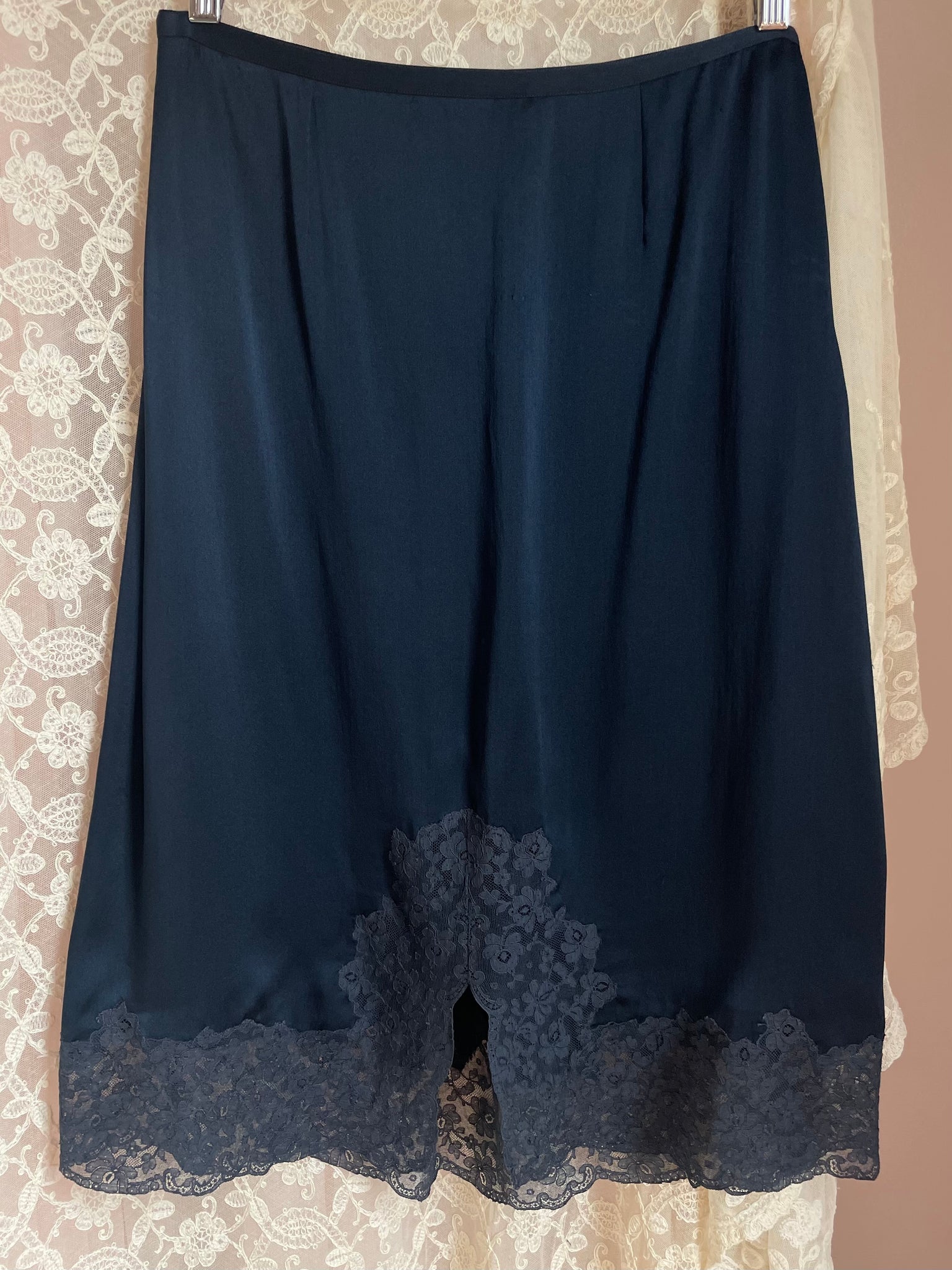 1940s Fischer’s Heavenly Lingerie Navy Blue Silk Floral Lace Midi Skirt Slit Deadstock Half Slip