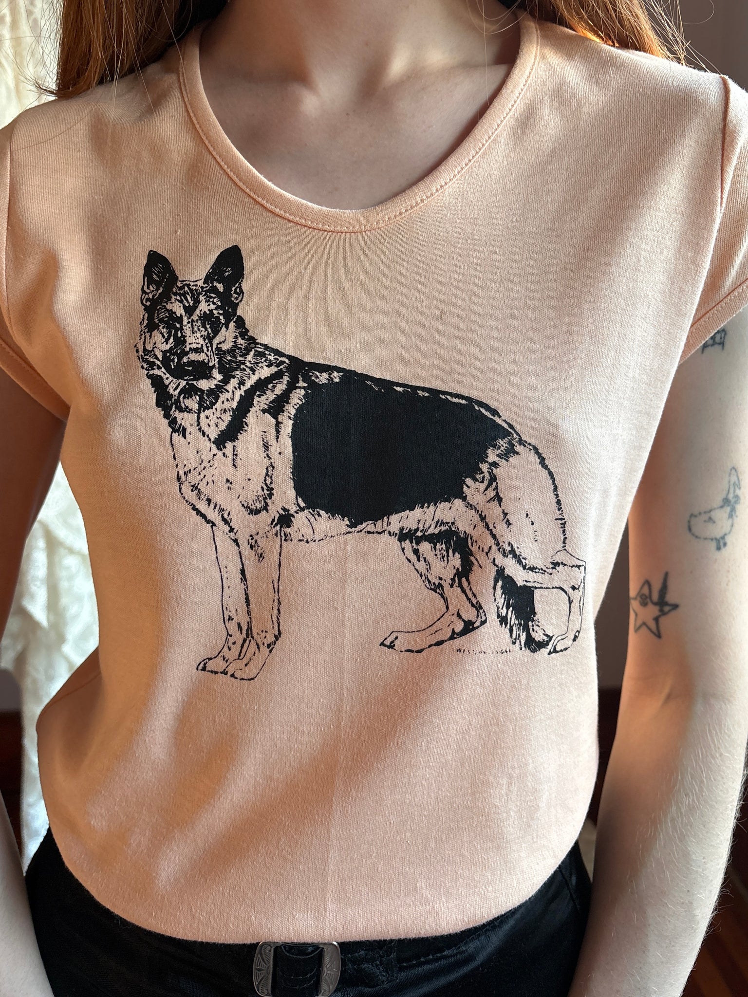 1970s Peach Black Dog German Shepard Tee T Shirt