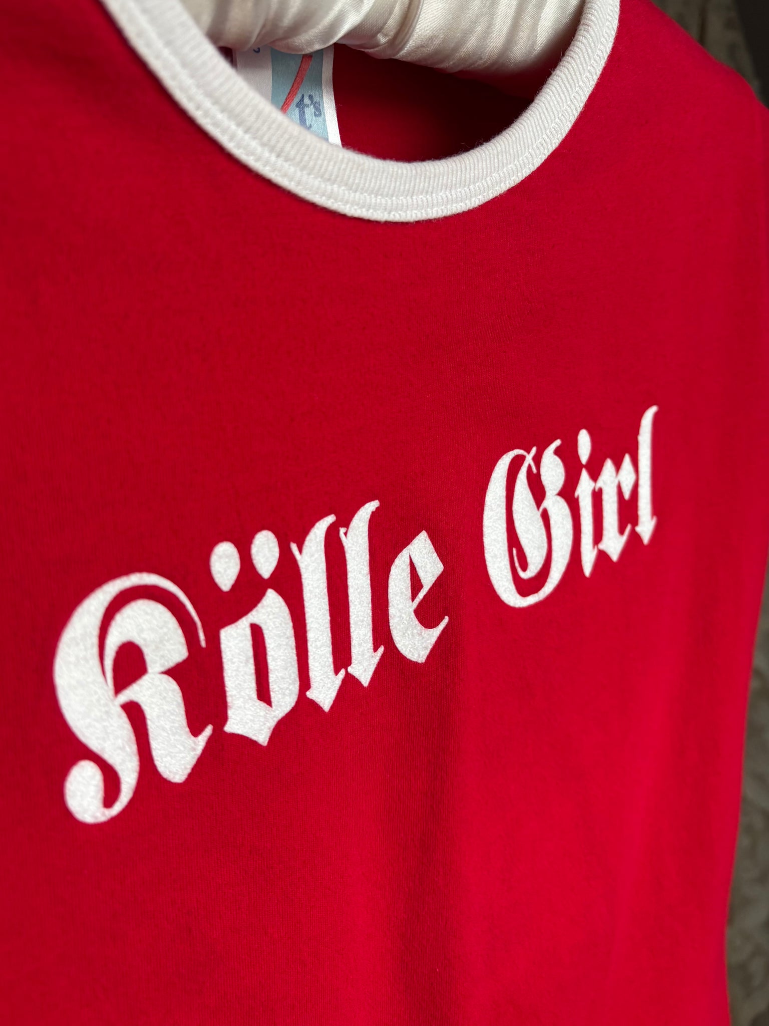 1990s Kölle Girl Flocked Print White Red Ringer Tee T Shirt