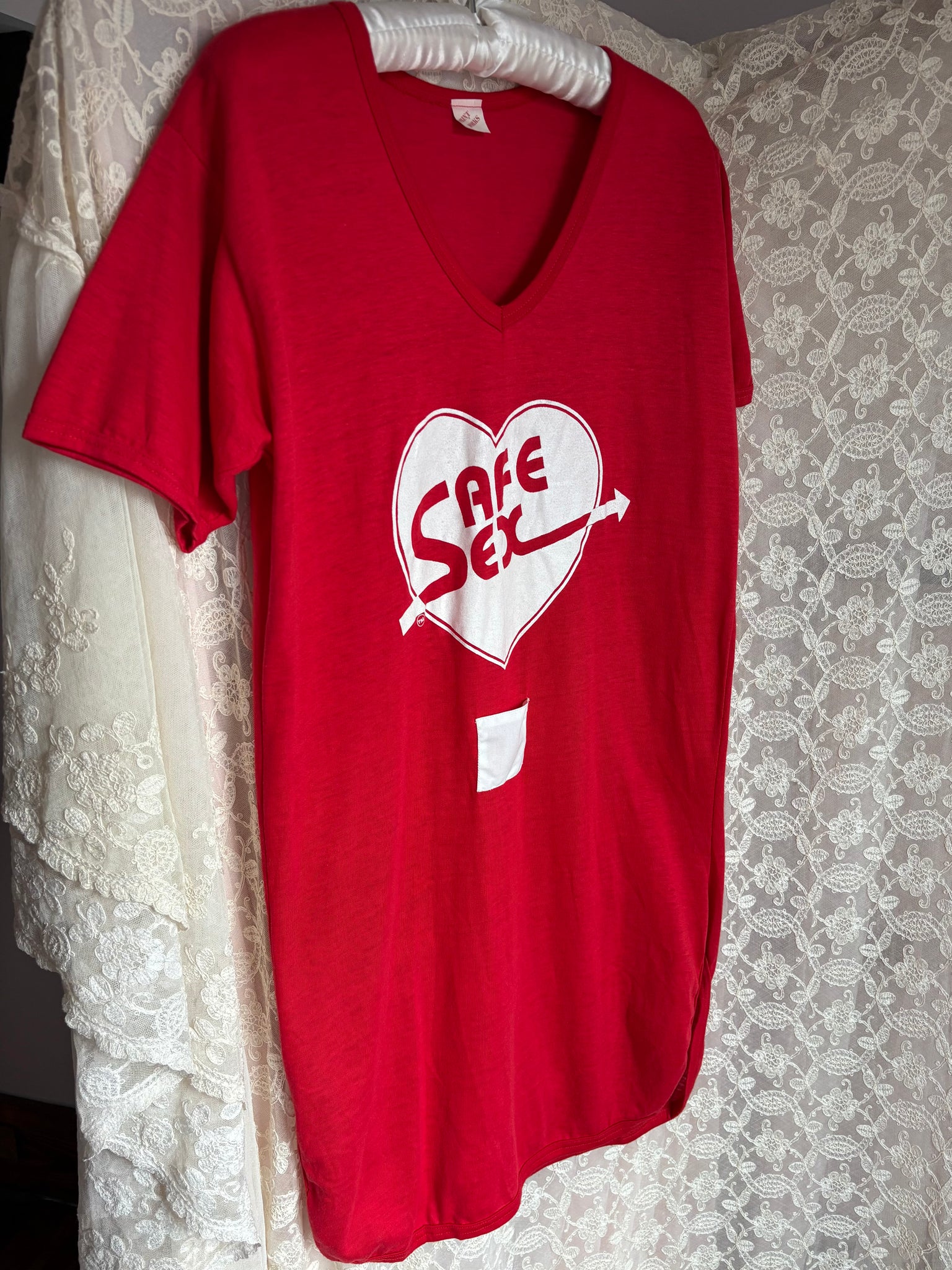 1980s Safe Sex Condom Pocket Heart Print Red White Tee Sleep T Shirt