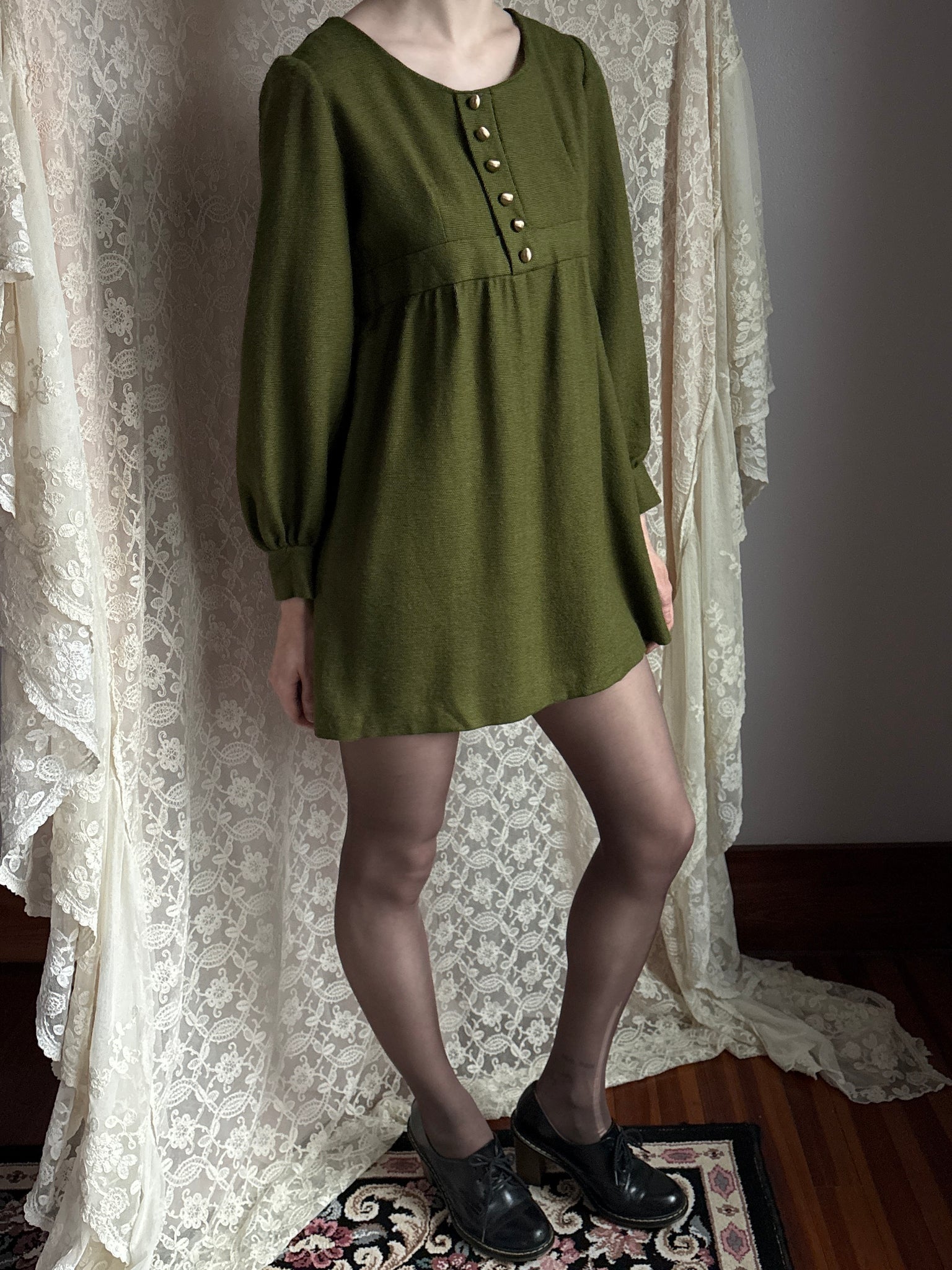 1970s Green Long Sleeve Gold Button Mini Dress