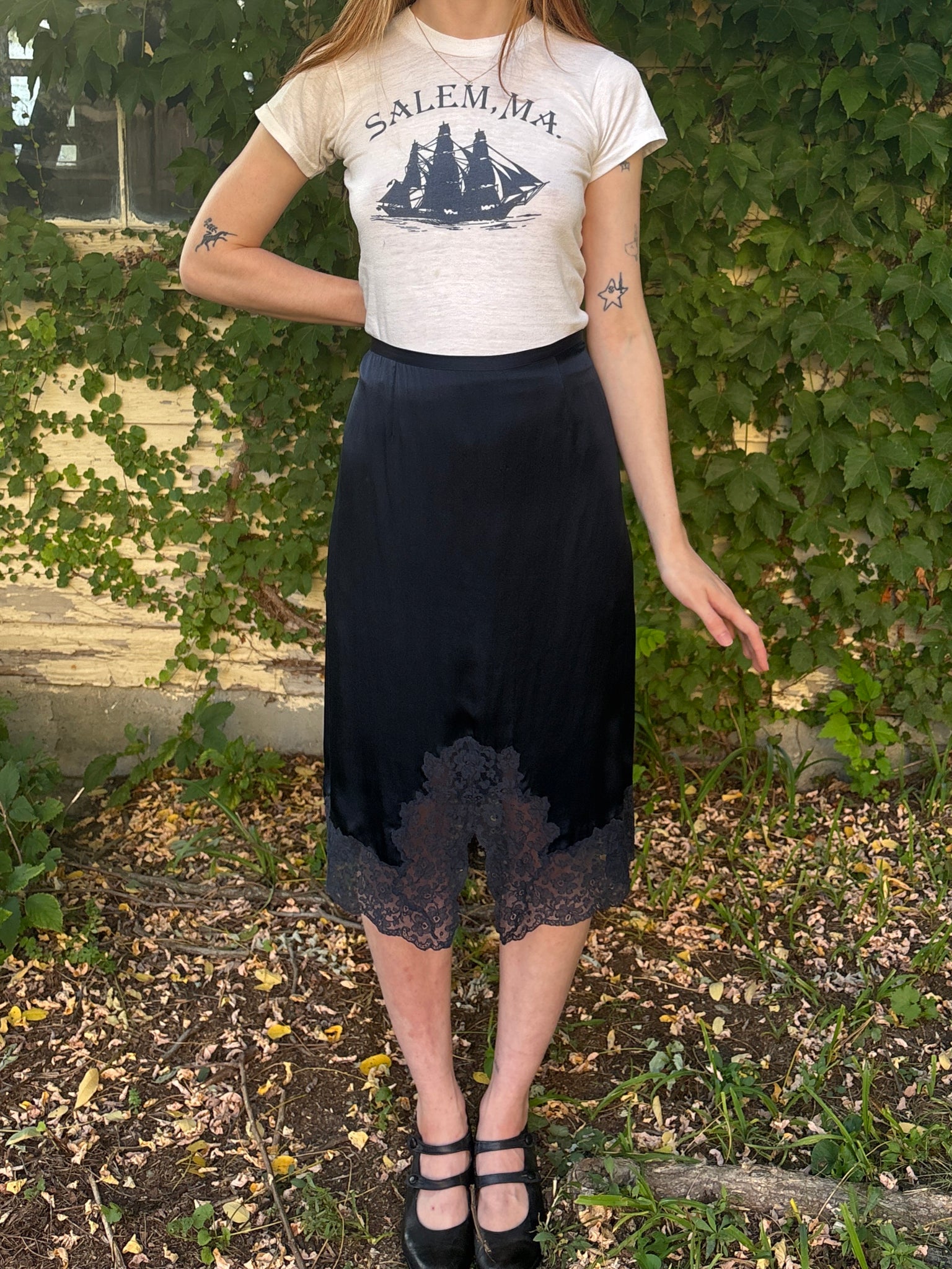 1940s Fischer’s Heavenly Lingerie Navy Blue Silk Floral Lace Midi Skirt Slit Deadstock Half Slip