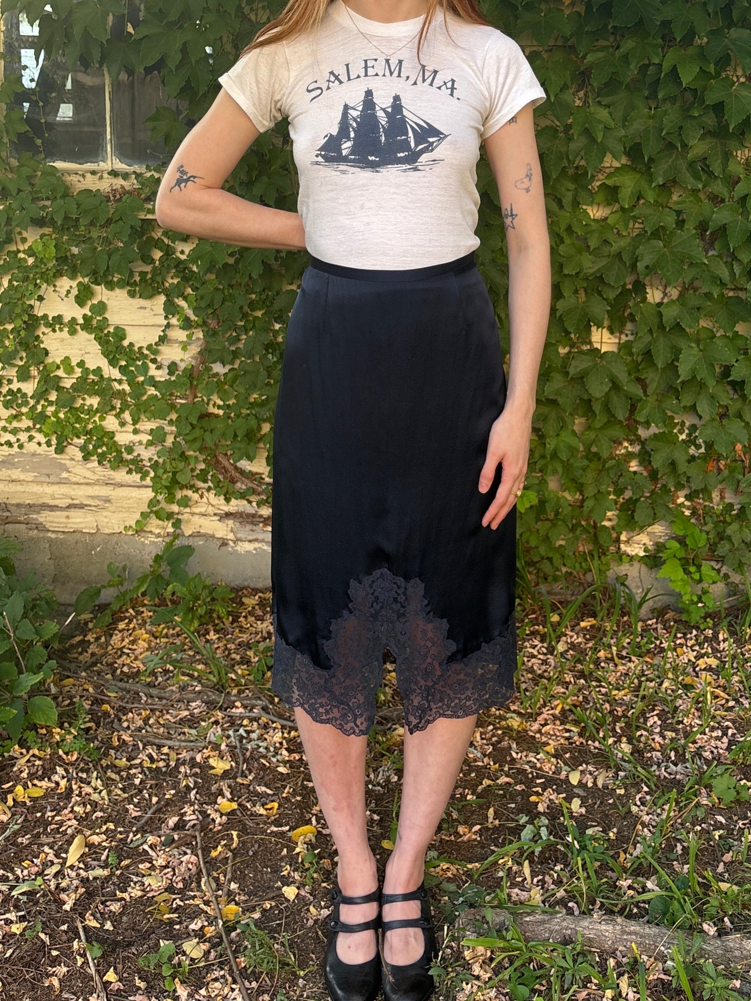 1940s Fischer’s Heavenly Lingerie Navy Blue Silk Floral Lace Midi Skirt Slit Deadstock Half Slip