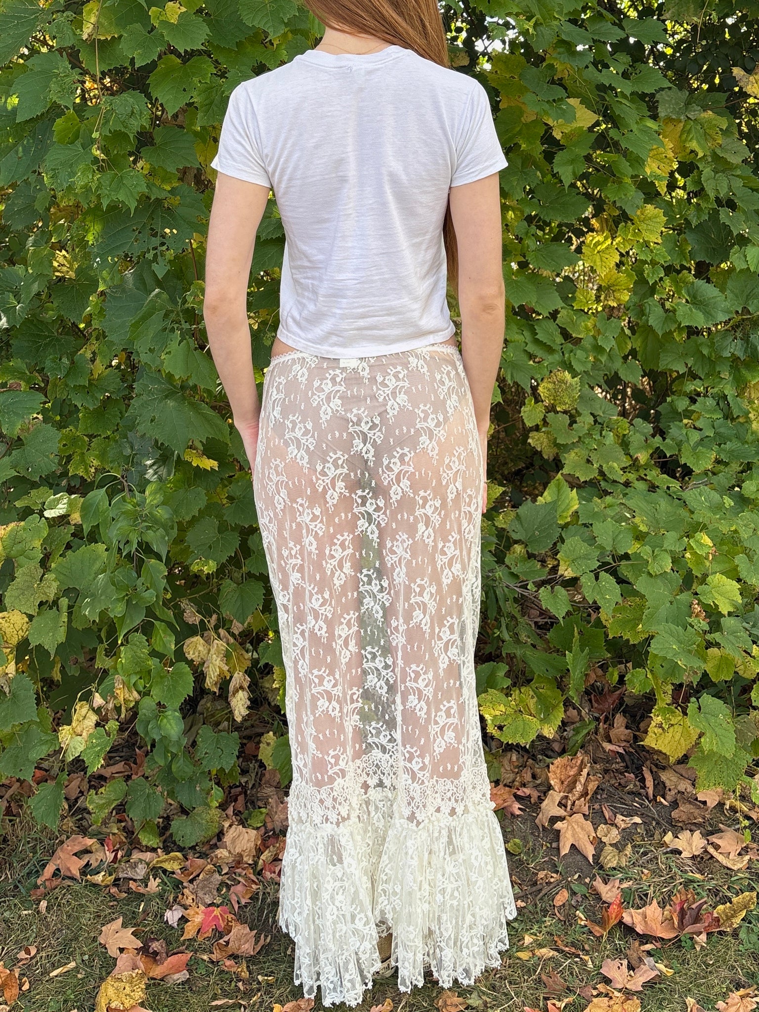 1980s White Floral Lace Tiered Skirt