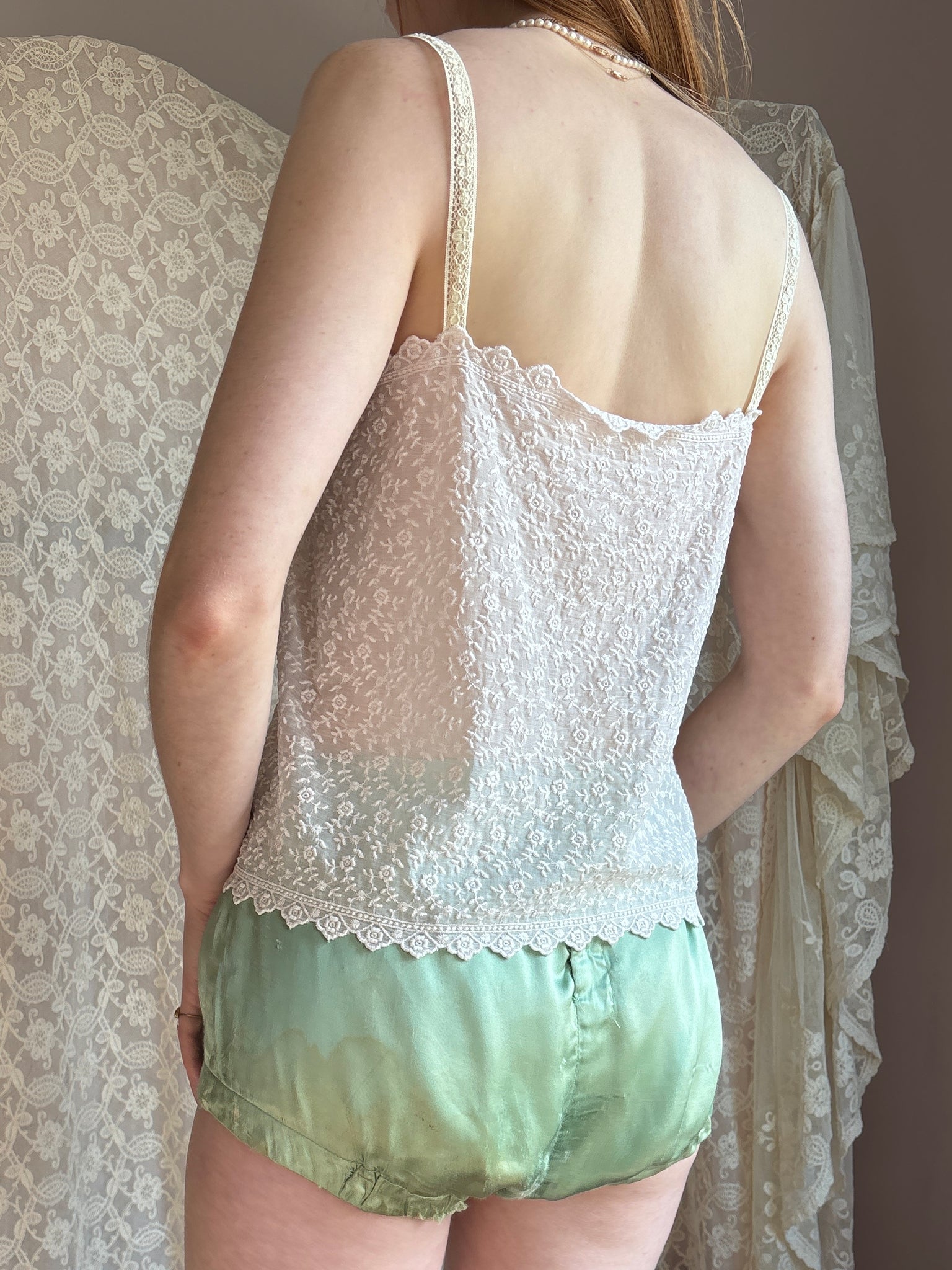 1970s Pink White Lace Tank Top Ribbon Bow