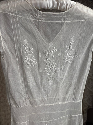 1920s White Embroidered Net Mesh Snow Flake Dress