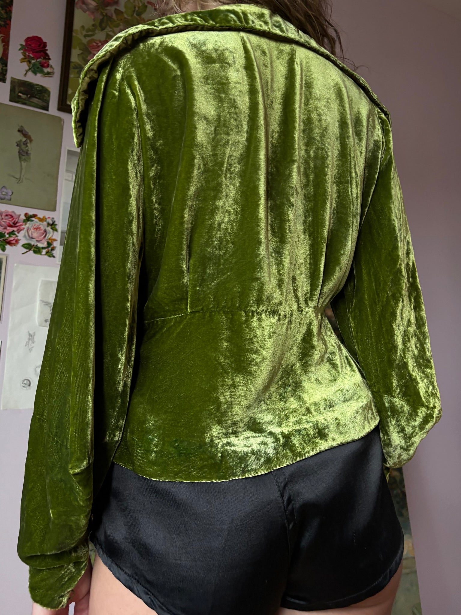 1930s Green Silk Velvet Long Sleeve Blouse Top Rhinestone