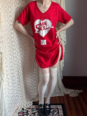 1980s Safe Sex Condom Pocket Heart Print Red White Tee Sleep T Shirt