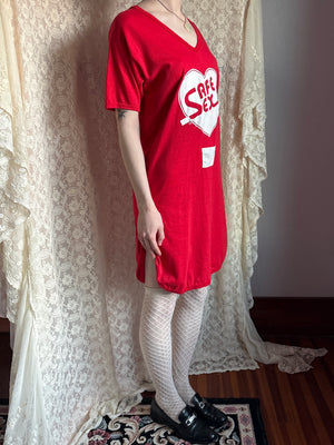 1980s Safe Sex Condom Pocket Heart Print Red White Tee Sleep T Shirt