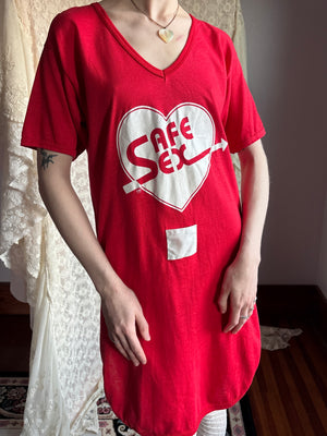 1980s Safe Sex Condom Pocket Heart Print Red White Tee Sleep T Shirt