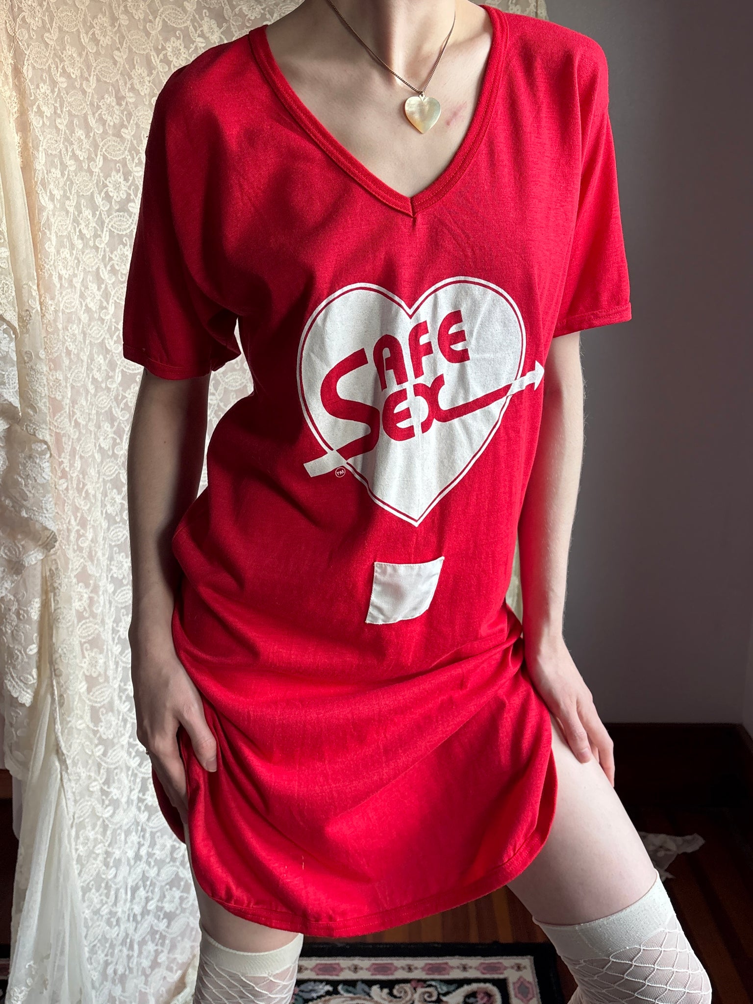 1980s Safe Sex Condom Pocket Heart Print Red White Tee Sleep T Shirt