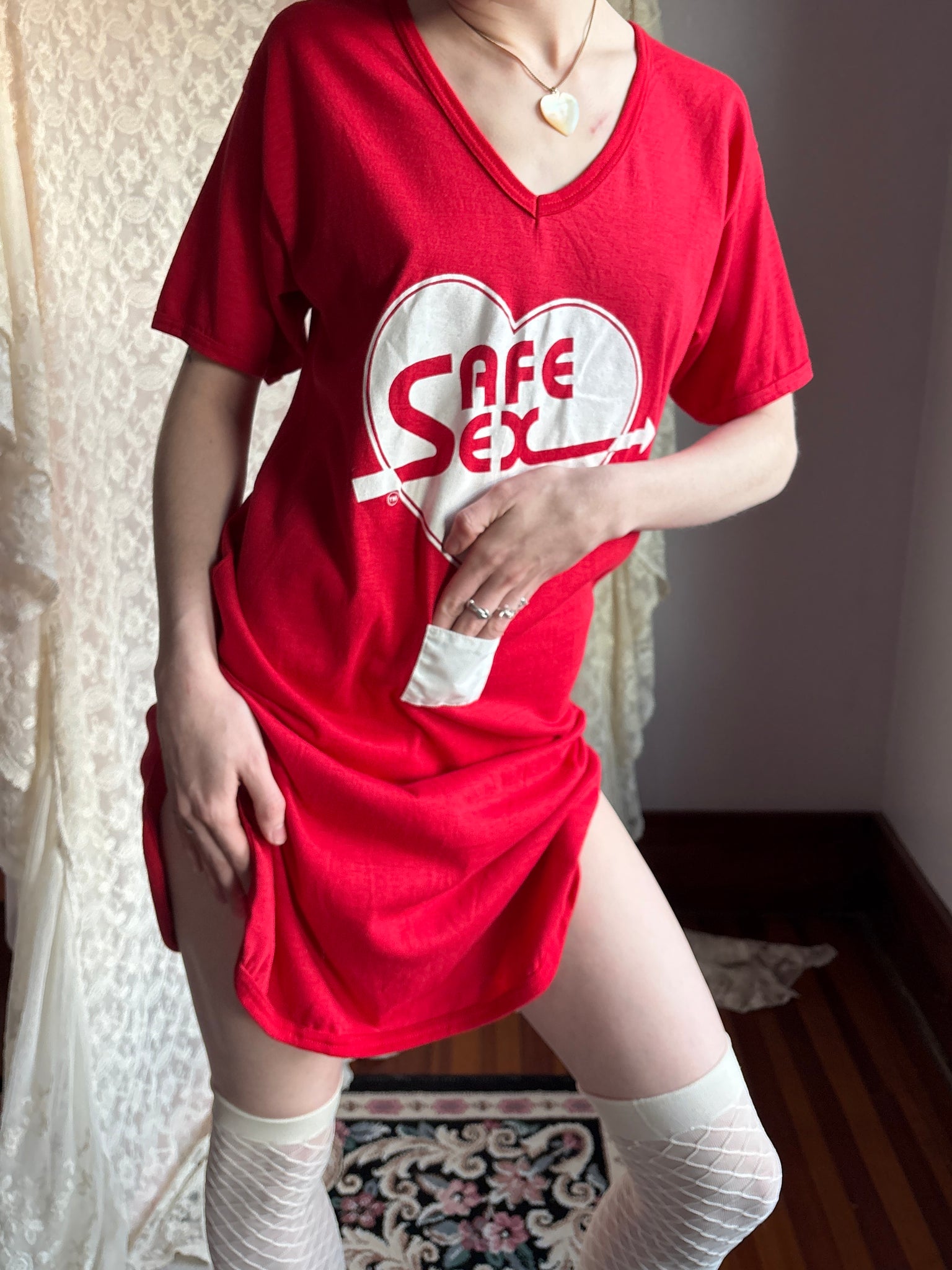 1980s Safe Sex Condom Pocket Heart Print Red White Tee Sleep T Shirt