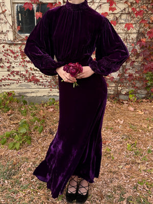 1930s Purple Silk Velvet Gown Long Balloon Sleeves Dress Breath Of the Earth 1930s Purple Silk Velvet Gown Long Balloon Sleeves Dress Breath Of the Earth