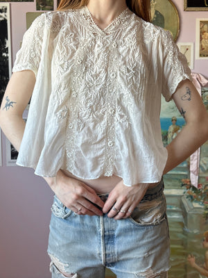 1930s White Floral Embroidered Irish Crochet Blouse Collared Short Sleeve