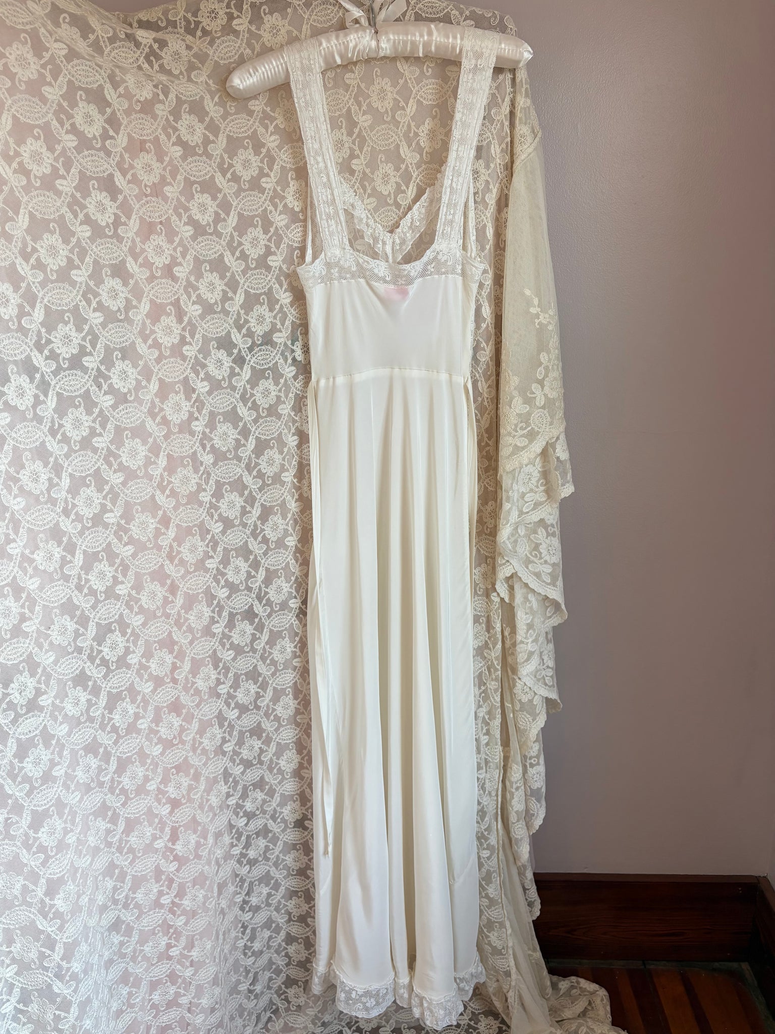 1940s White Bow Bias Cut Slip Rayon Sheer Mesh Lace Trim Dress