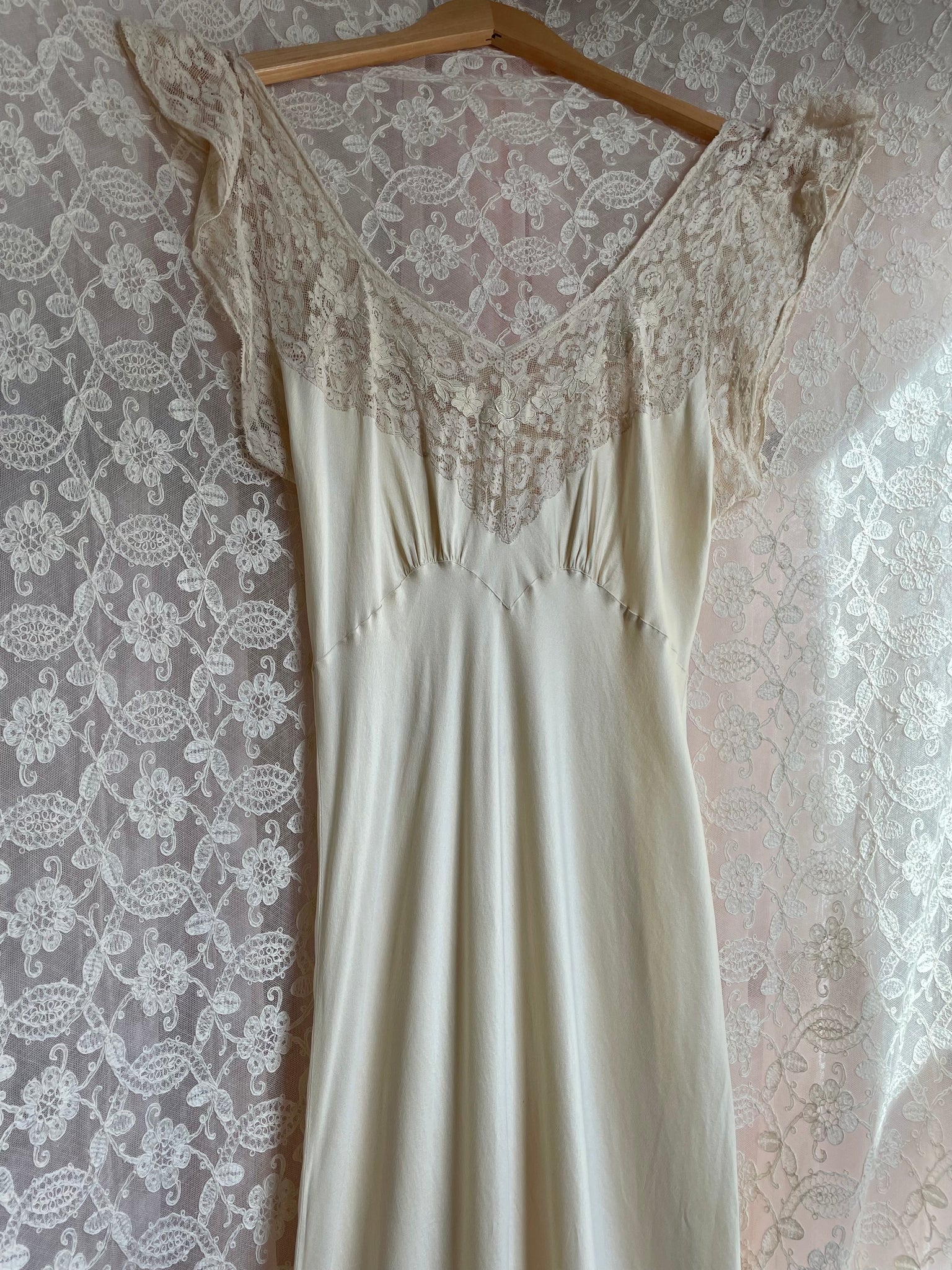 1930s Cream Silk Bias Cut Slip Dress Floral Appliqué