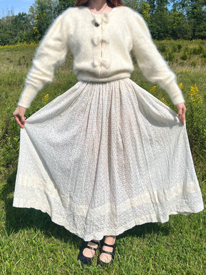 1930s Tambour Floral Embroidered Lace Skirt White Ribbon Tie
