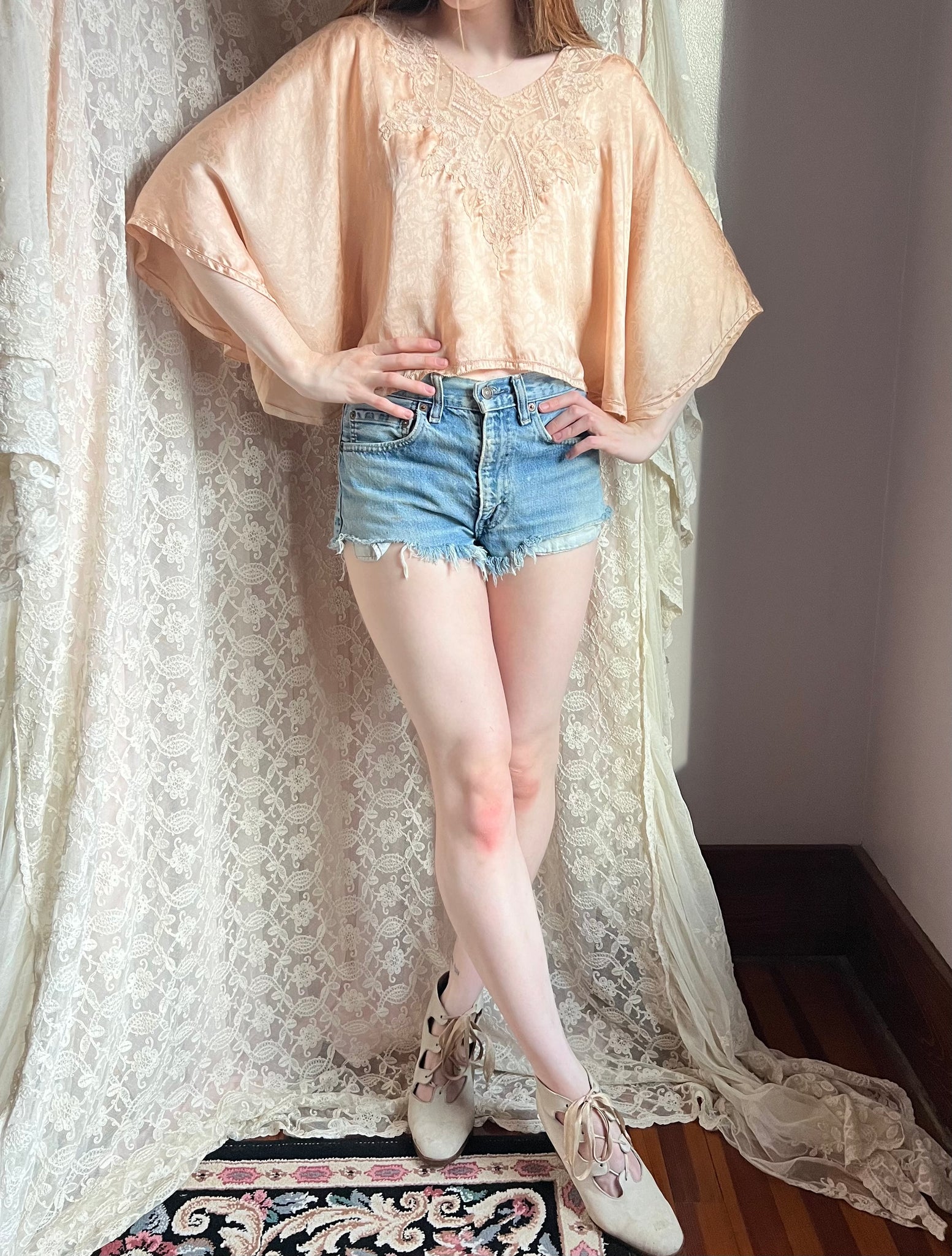 1930s Floral Brocade Peach Silk Lace Cape