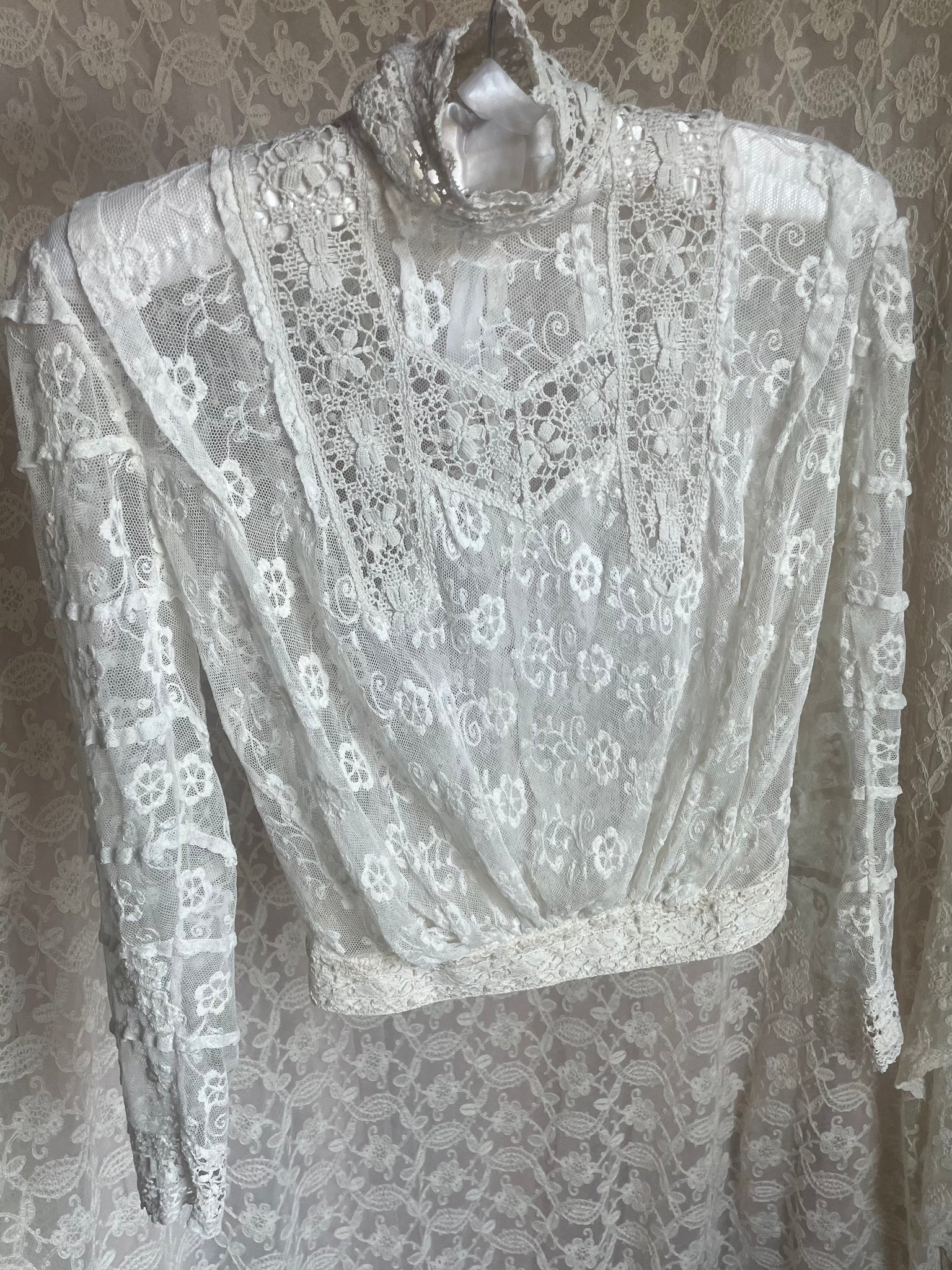 1900s Tambour Embroidered Mesh Bodice Blouse White Floral