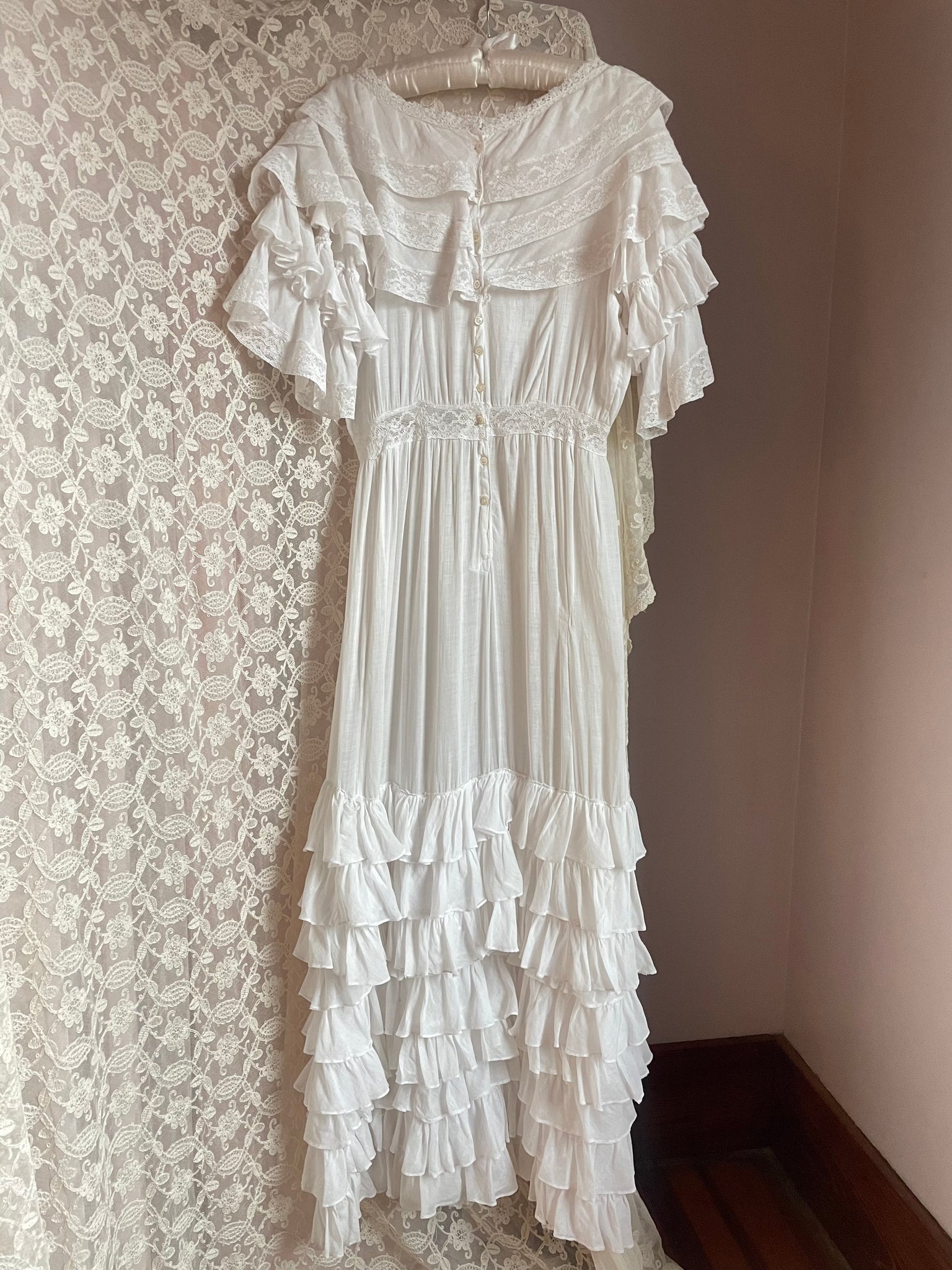 1910s White Cotton Ruffle Tiered Lace Dress