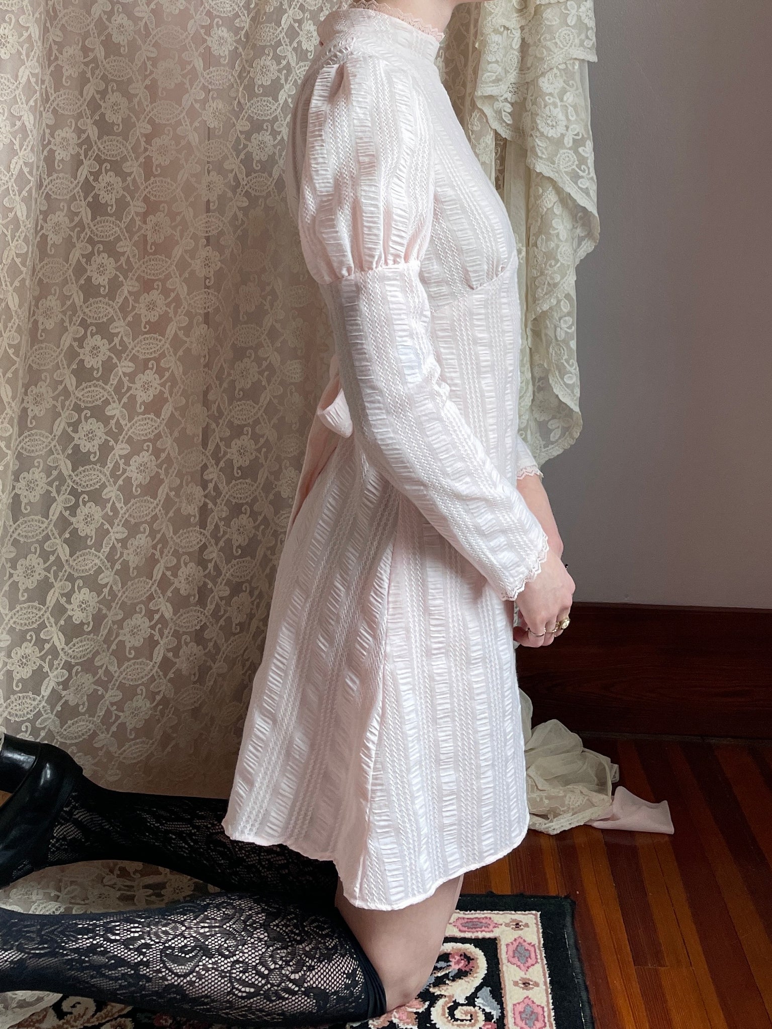 1970s Light Pink Puff Juliet Sleeve Mini Dress