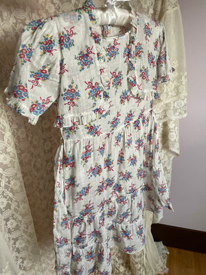 1930s White Cotton Floral Bouquet Printed Dress Puff Sleeve