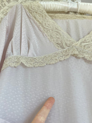 1940s Lilac Light Purple Dotted Brocade Rayon Satin Long Sleeve Dress Lace