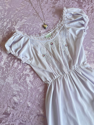 1950s Lilac Nylon Puff Sleeve Dress Bow Appliqué Lace Light Purple