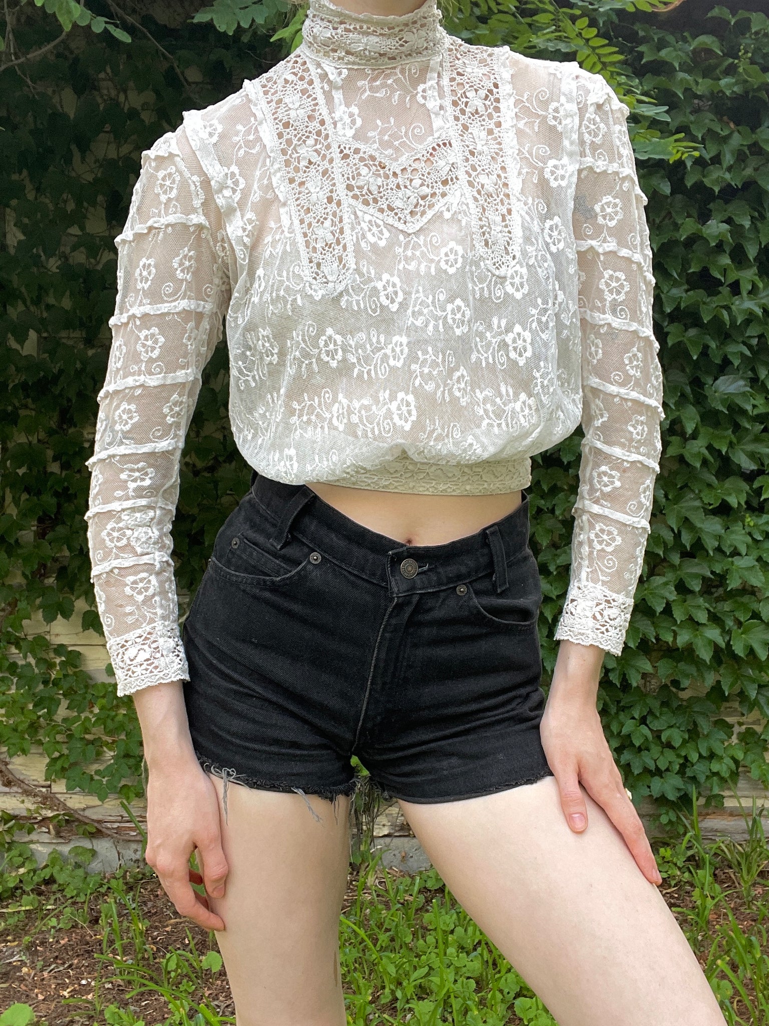 1900s Tambour Embroidered Mesh Bodice Blouse White Floral