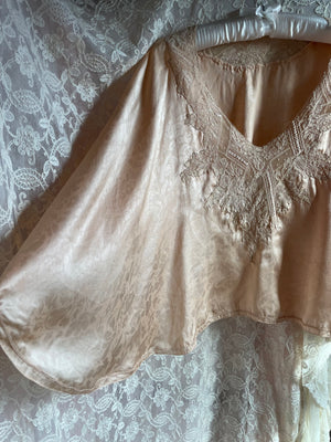 1930s Floral Brocade Peach Silk Lace Cape