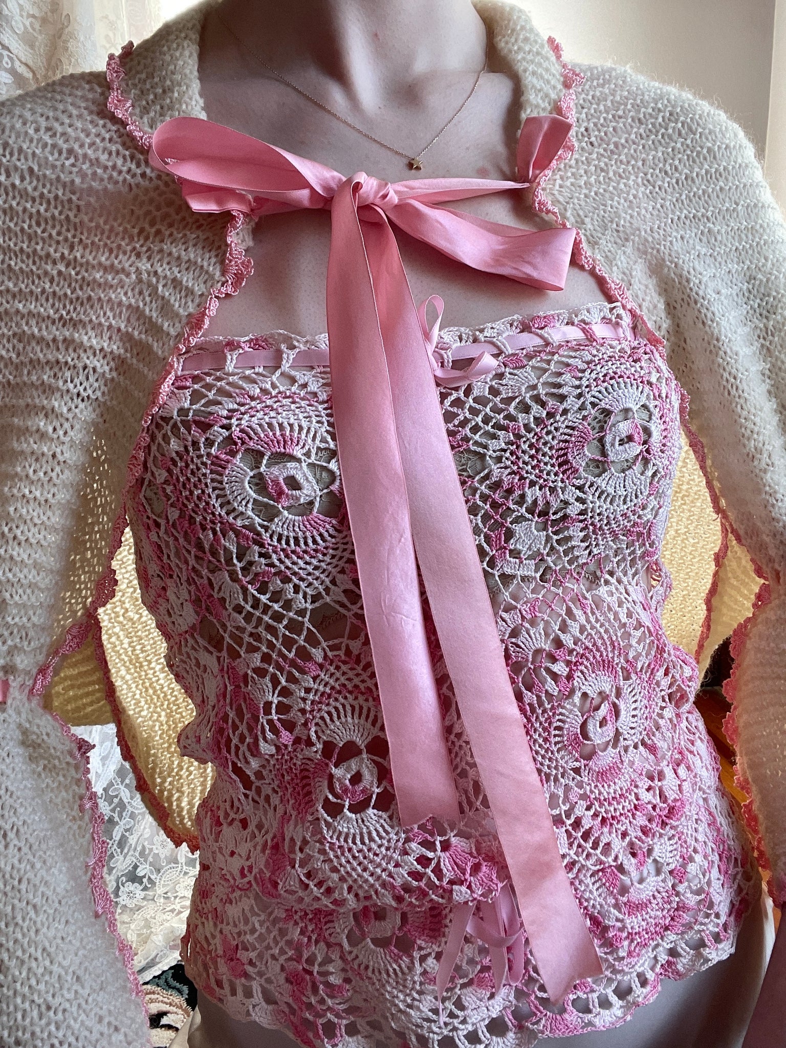 1940s Crochet Bolero Cardgian Cream Pink Ribbon Bow