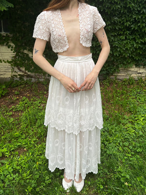 1930s White Floral Organza 3D Appliqué Bolero