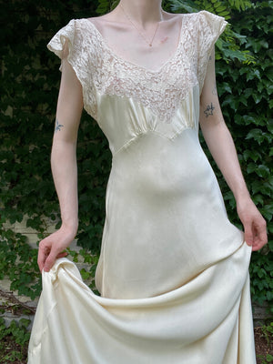 1930s Cream Silk Bias Cut Slip Dress Floral Appliqué