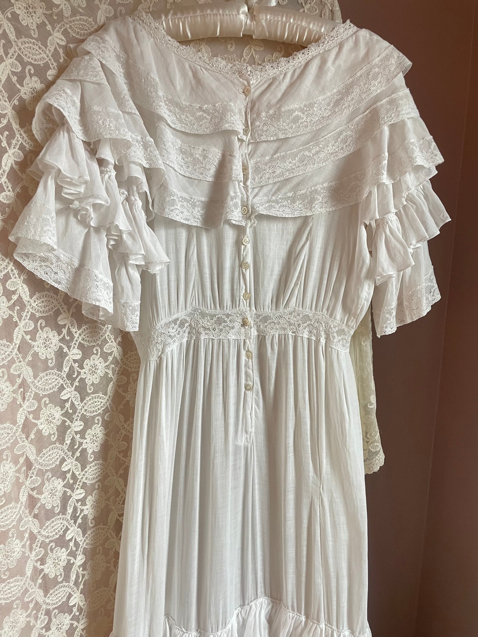 1910s White Cotton Ruffle Tiered Lace Dress