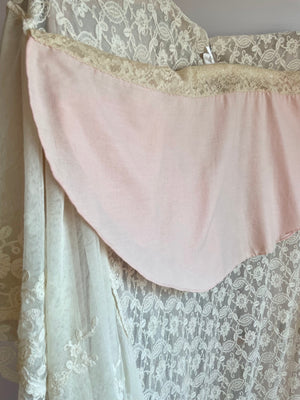 1930s Flannel Cape Pale Pink Ecru Lace