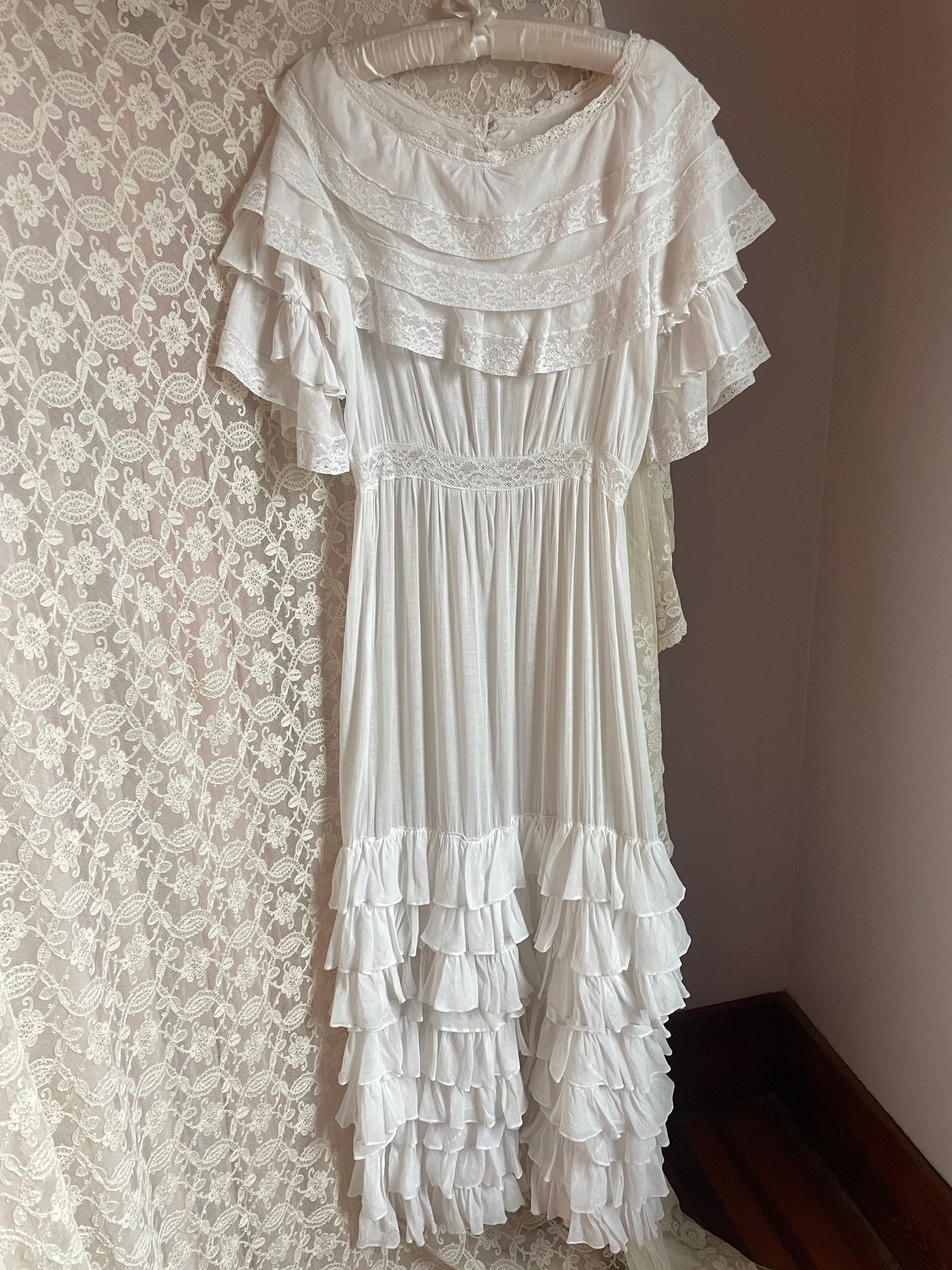 1910s White Cotton Ruffle Tiered Lace Dress