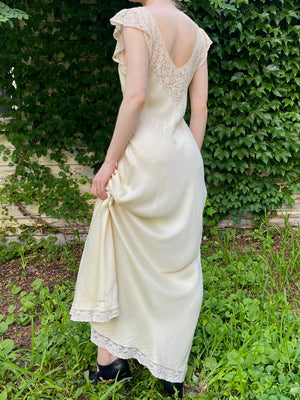 1930s Cream Silk Bias Cut Slip Dress Floral Appliqué