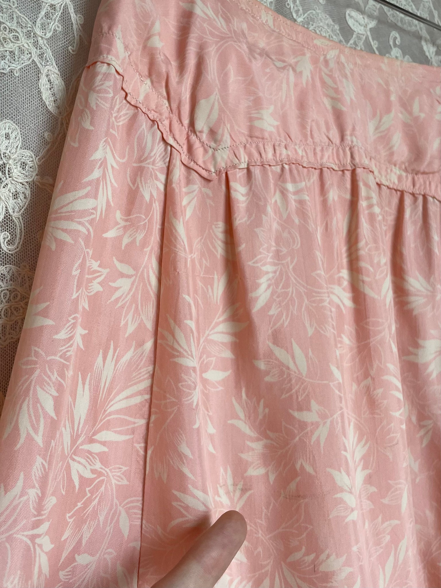 1940s Printed Rayon Peplum Skirt Ruffle Lace Velvet Ribbon Pink and White Leaf Print