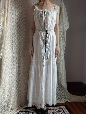 Antique Edwardian 1900s White Cotton Floral Embroidered Eyelet Black Ribbon Slip Dress