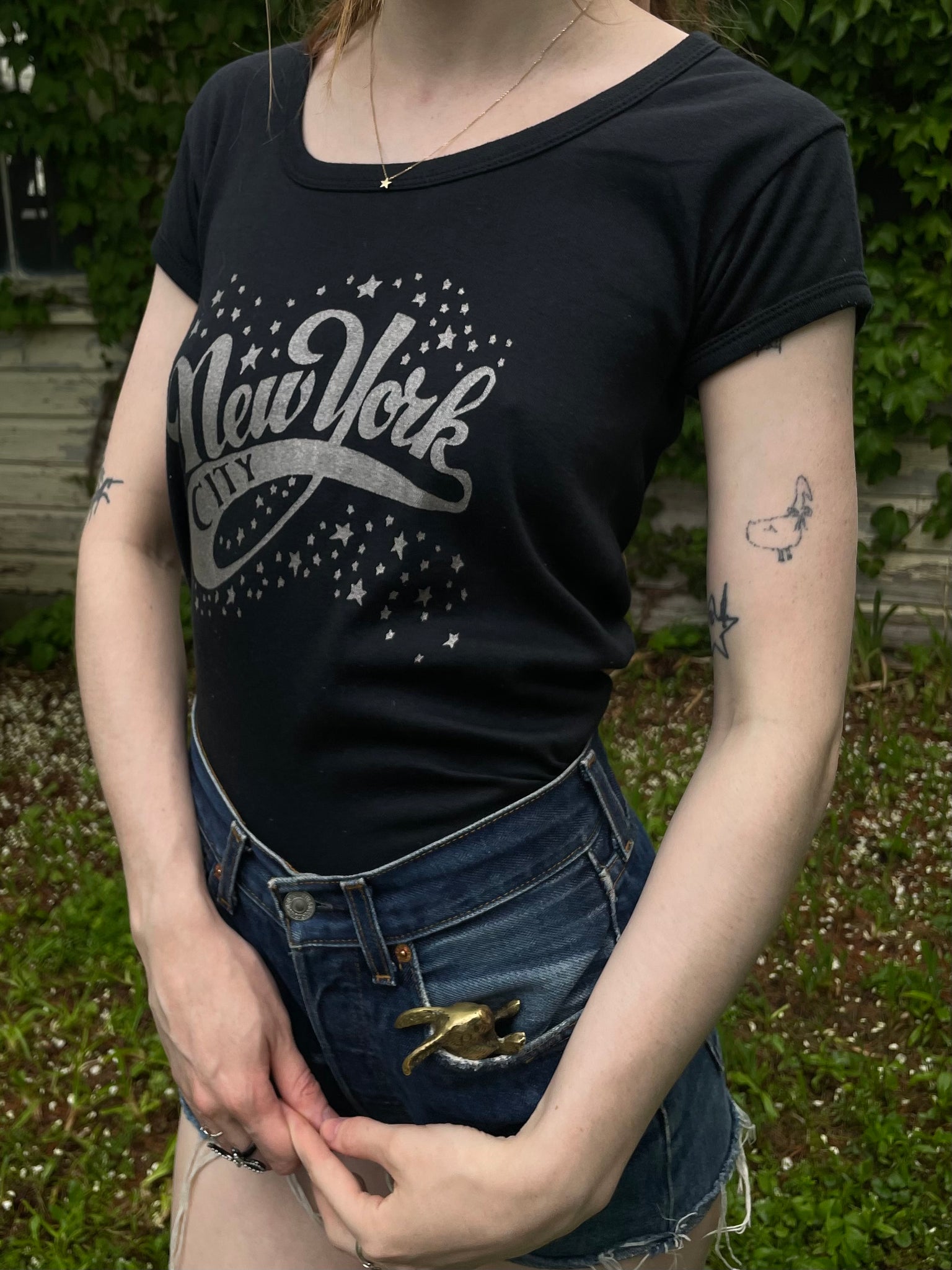 1980s Faded Black New York City Tee T Shirt Glitter Stars Print