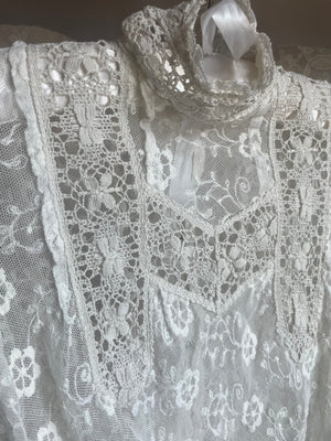 1900s Tambour Embroidered Mesh Bodice Blouse White Floral