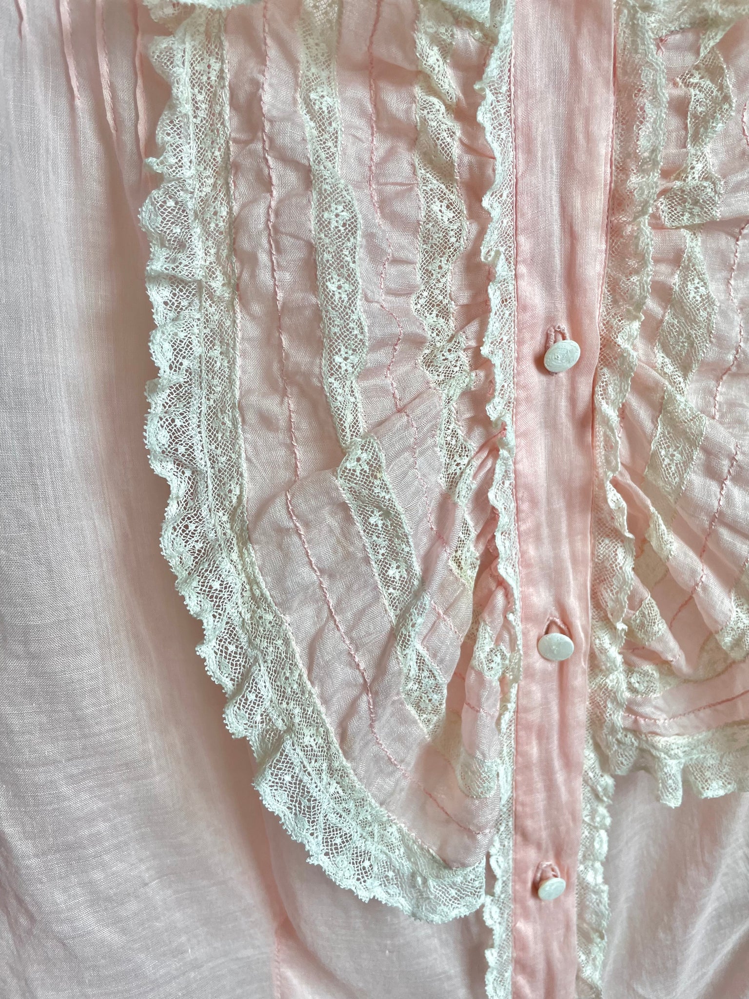 1940s Light Pink White Lace Ruffle Cotton Blouse