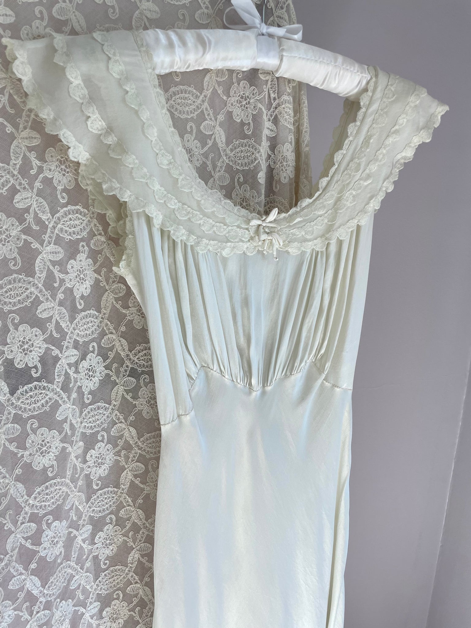 1940s Silk Chiffon Collar Bias Cut White Dress Bridal