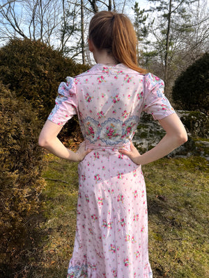 1940s Pink Lace Rose Floral Print Cotton House Dress Zipper Front