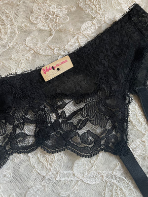 1960s Black Lace Deadstock Garter Belt Breath Of the Earth 1960s Black Lace Deadstock Garter Belt Breath Of the Earth