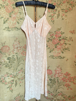 1940s Blush Pink Shimmering Floral Bias Cut Slip