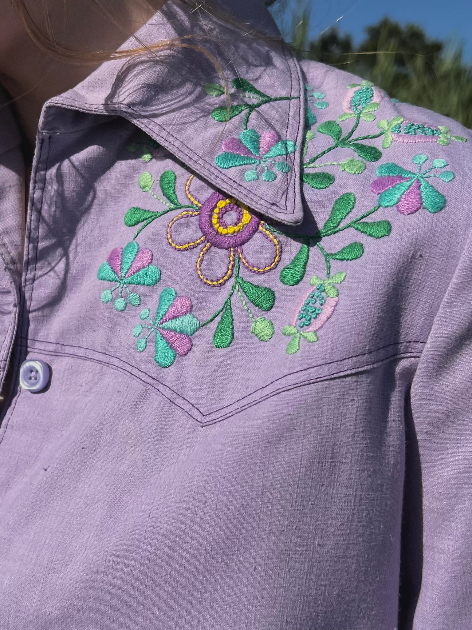 1970s Lavender Floral Embroidery Cotton Shirt Jacket