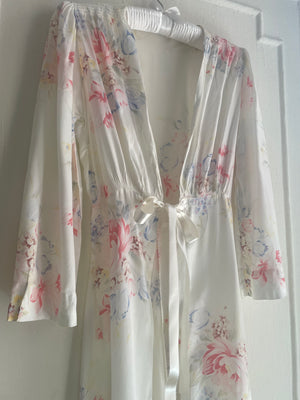 1940s White Floral Rayon Satin Robe Ribbon Tie