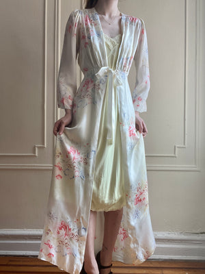 1940s White Floral Rayon Satin Robe Ribbon Tie